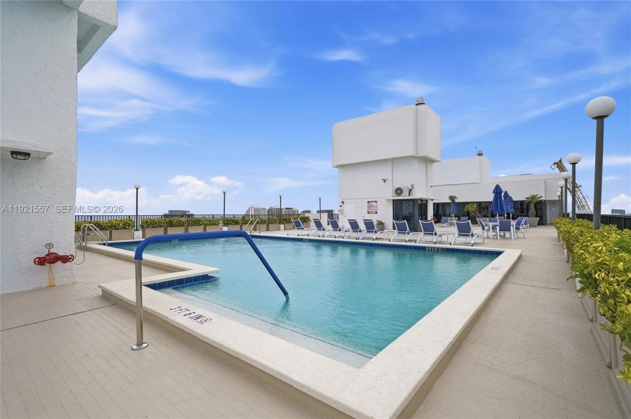 936 Intracoastal Dr, Unit 15H, Fort Lauderdale, FL 33304 Photo