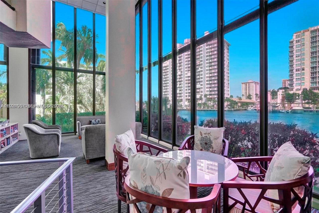 936 Intracoastal Dr, Unit 15H, Fort Lauderdale, FL 33304 Photo