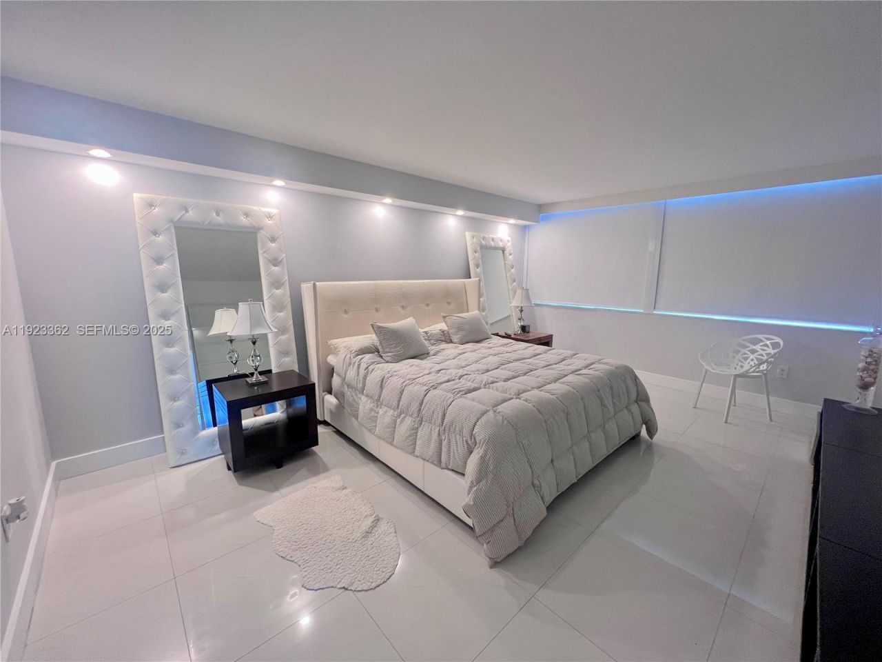 5838 Collins Ave, Unit 8B, Miami Beach, FL 33140 Photo