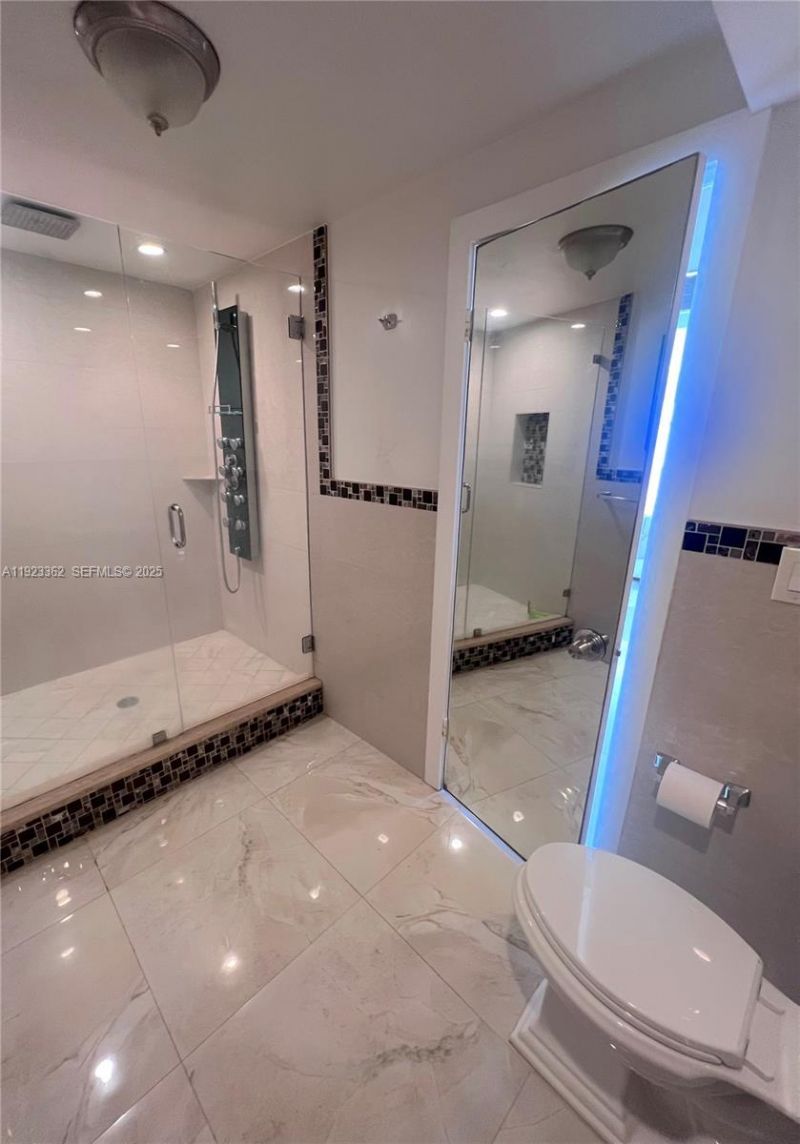 5838 Collins Ave, Unit 8B, Miami Beach, FL 33140 Photo