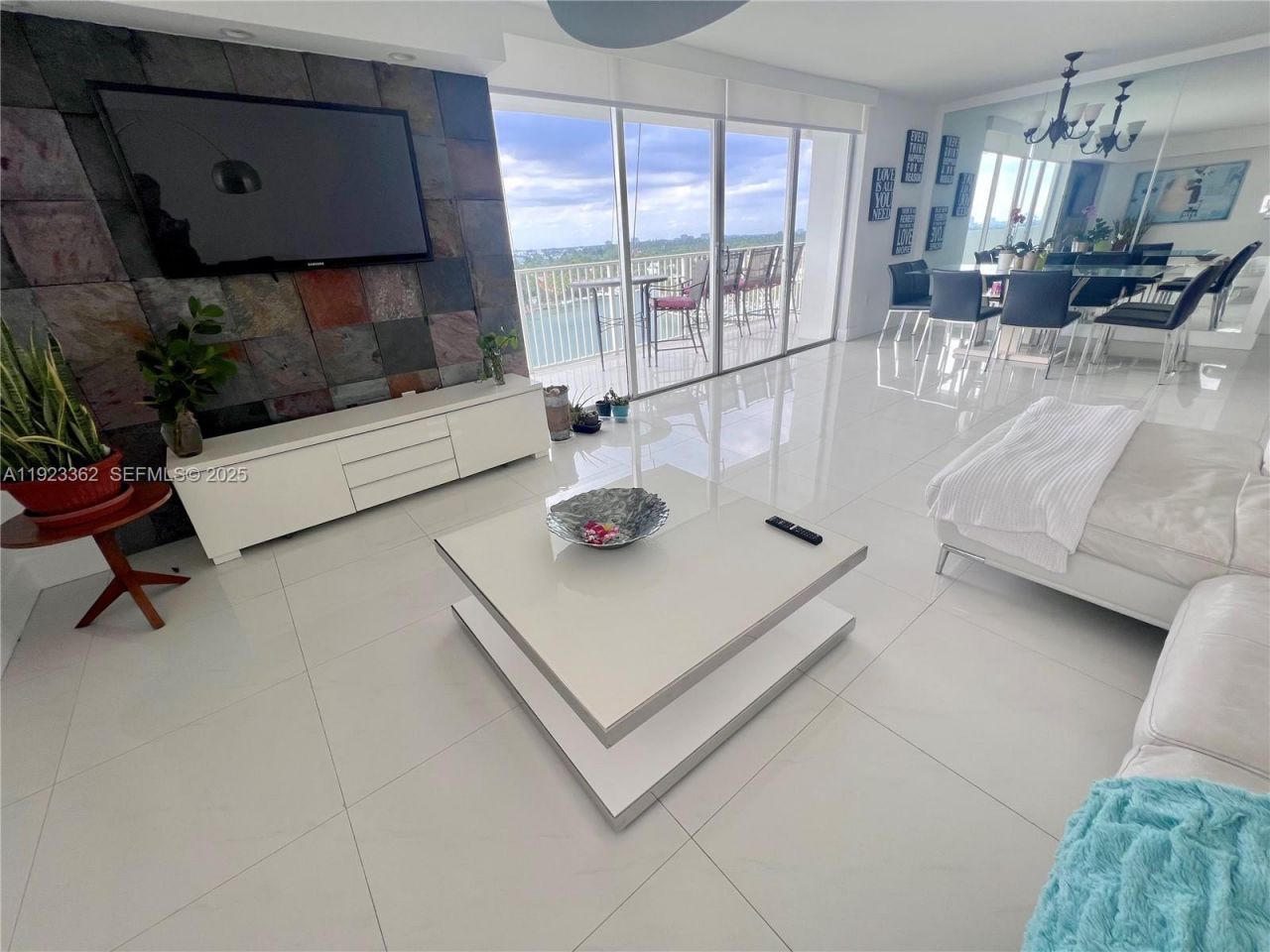 5838 Collins Ave, Unit 8B, Miami Beach, FL 33140 Photo