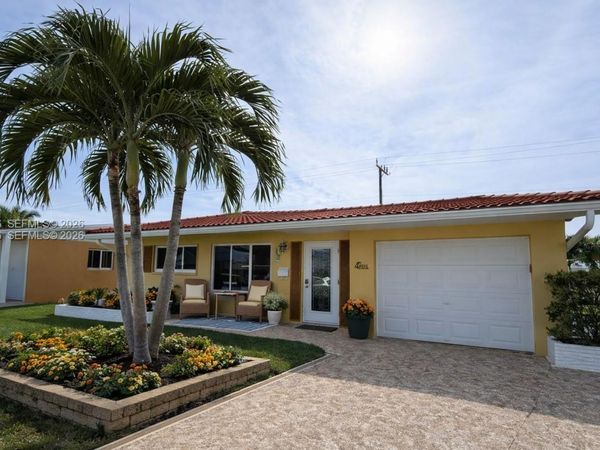 4208 NW 47th Ct, Tamarac, FL 33319