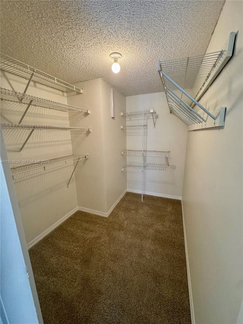 450 S Park Rd, Unit 5-307, Hollywood, FL 33021 Photo