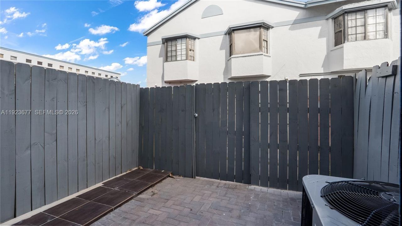 12065 SW 18th St, Unit 8-49, Miami, FL 33175 Photo