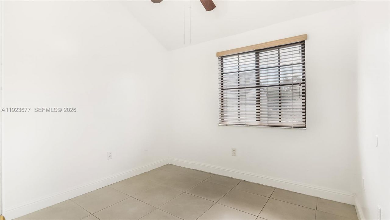 12065 SW 18th St, Unit 8-49, Miami, FL 33175 Photo