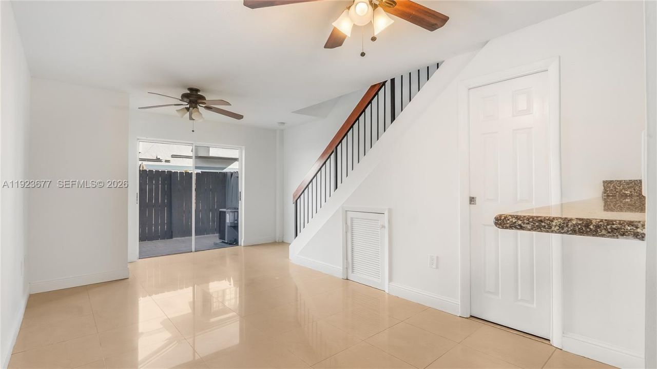 12065 SW 18th St, Unit 8-49, Miami, FL 33175 Photo