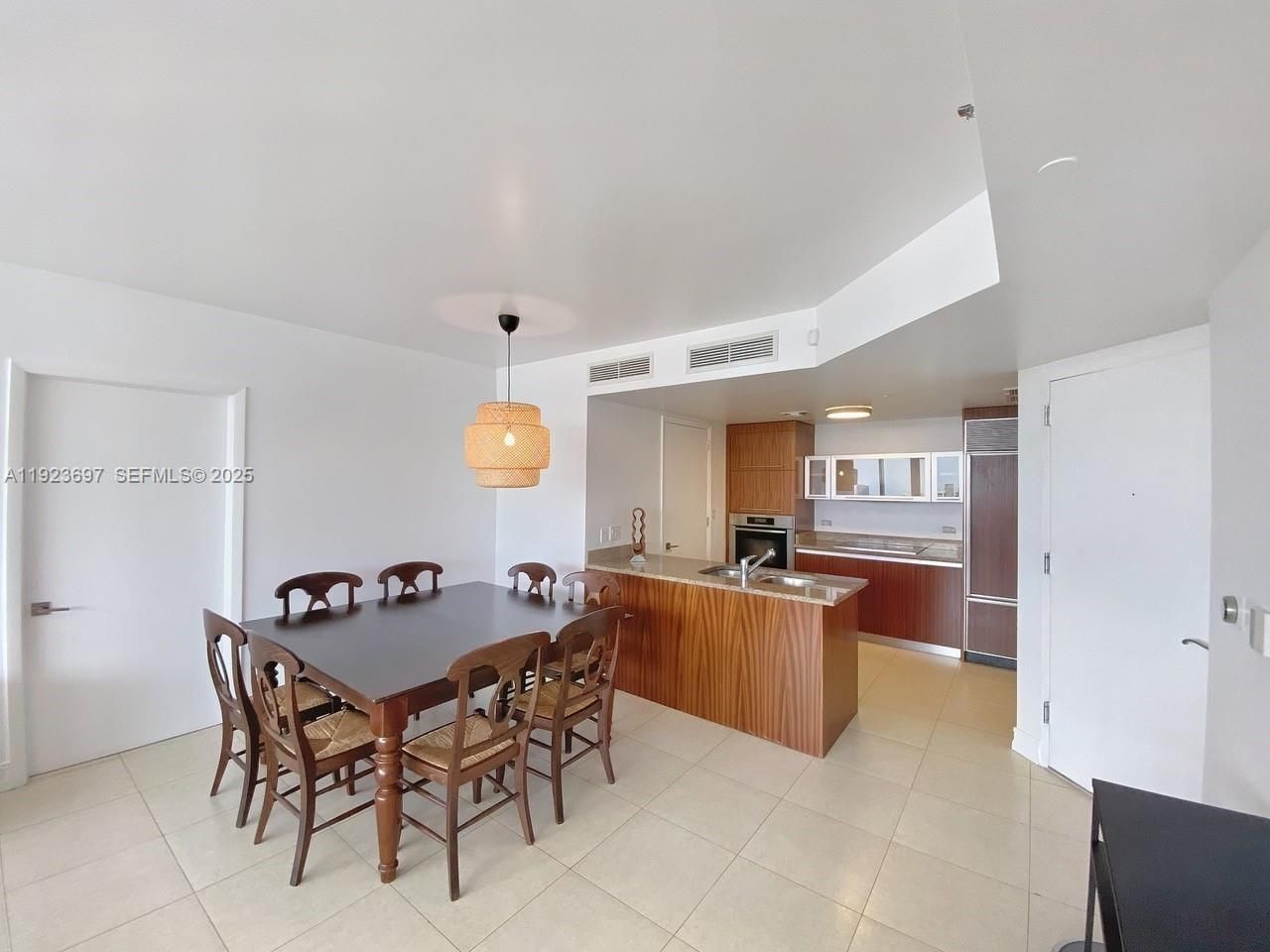 17201 Collins Ave, Unit 1009, Sunny Isles Beach, FL 33160 Photo