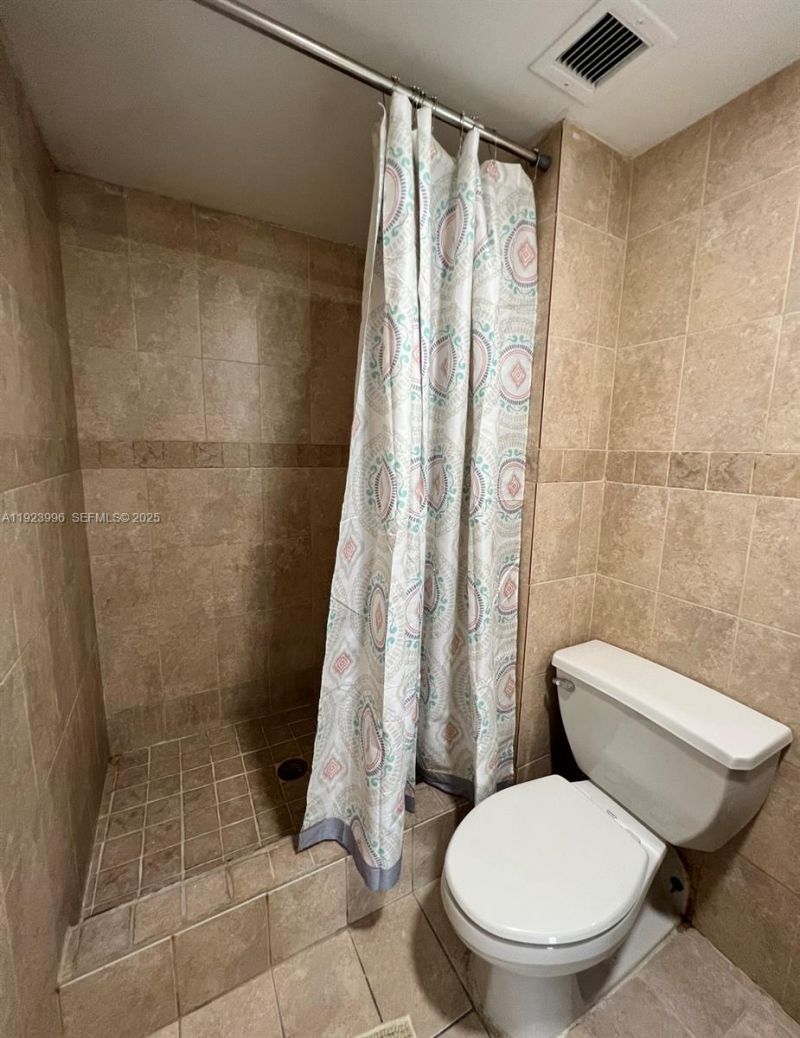 13499 Biscayne Blvd, Unit 1205, North Miami, FL 33181 Photo
