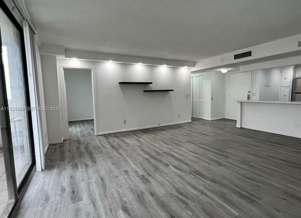 13499 Biscayne Blvd, Unit 1205, North Miami, FL 33181 Photo