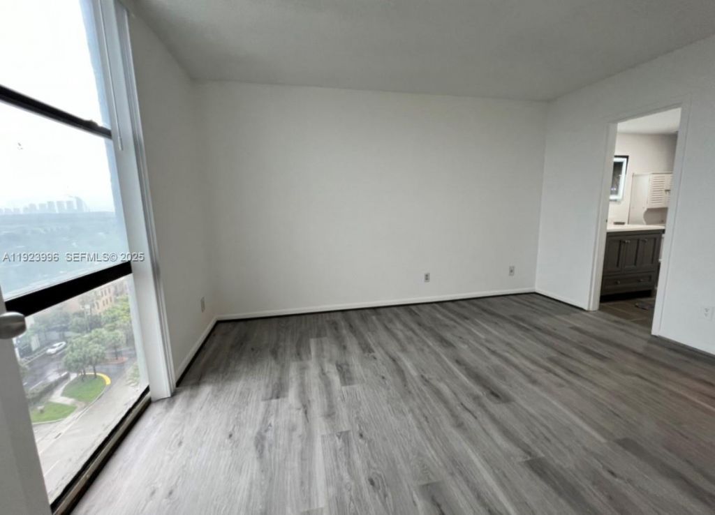 13499 Biscayne Blvd, Unit 1205, North Miami, FL 33181 Photo