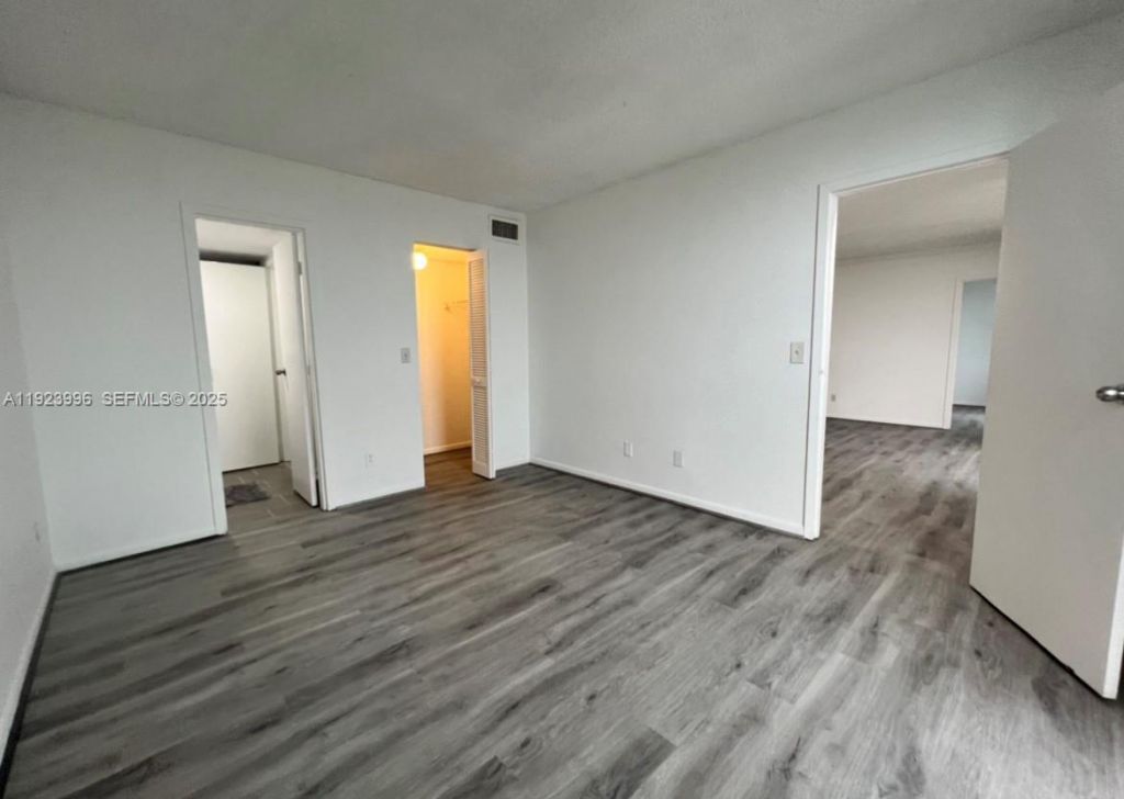 13499 Biscayne Blvd, Unit 1205, North Miami, FL 33181 Photo