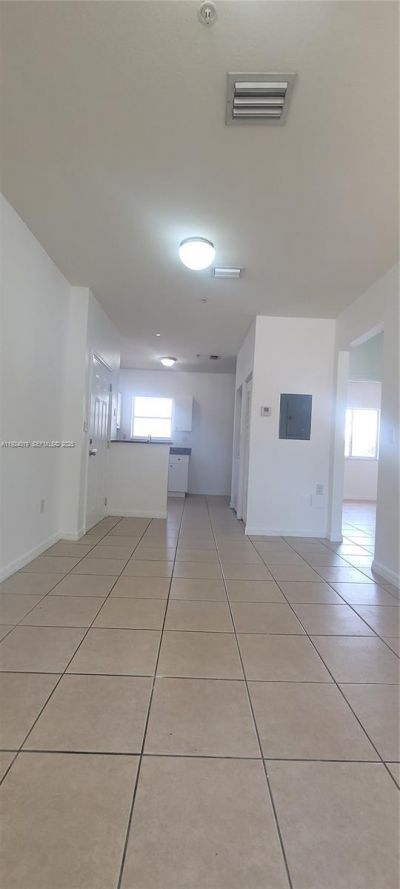 50 E 21st St, Unit 203, Hialeah, FL 33010 Photo