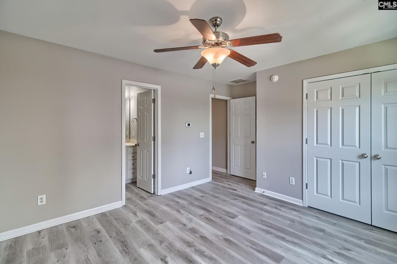 833 Forest Park Road  Photo 18