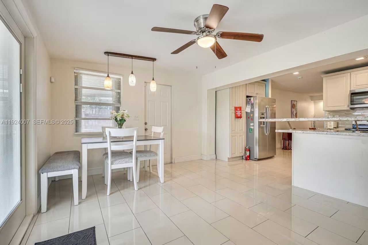 6950 SW 26th St, Miramar, FL 33023 Photo