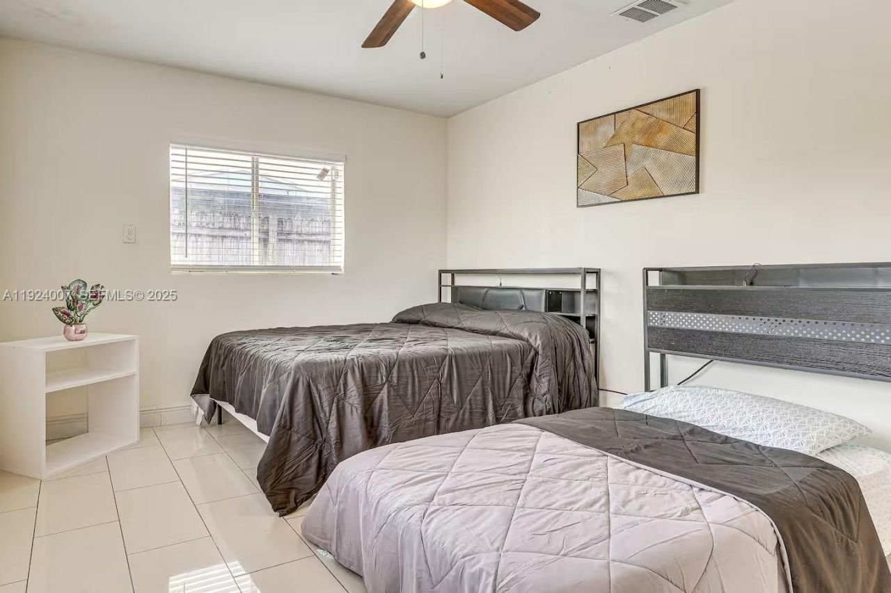 6950 SW 26th St, Miramar, FL 33023 Photo