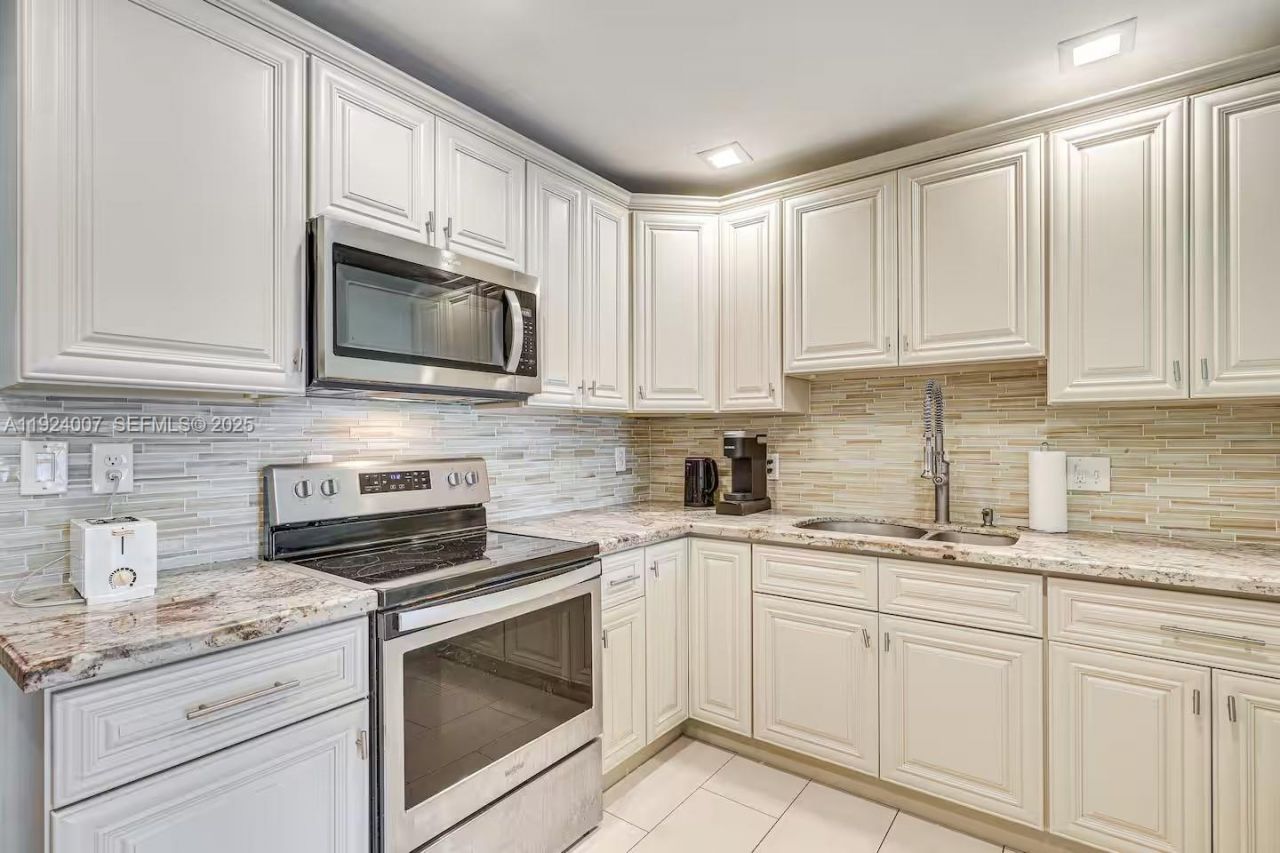 6950 SW 26th St, Miramar, FL 33023 Photo