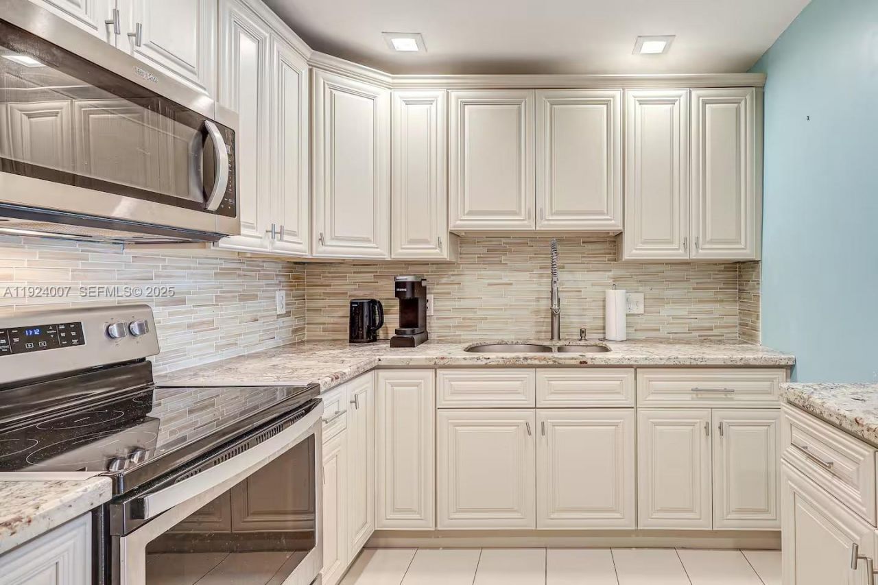 6950 SW 26th St, Miramar, FL 33023 Photo