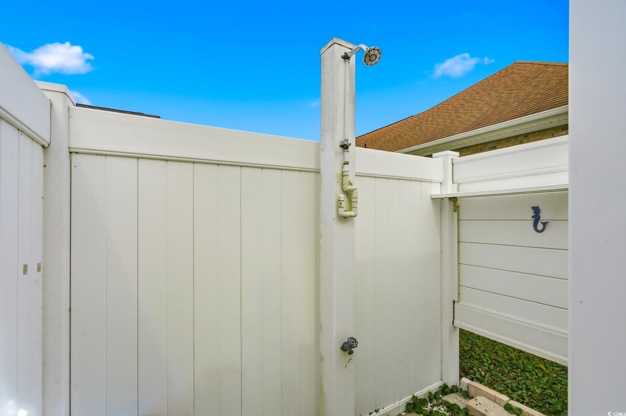 310 Muirfield Rd. Photo 35