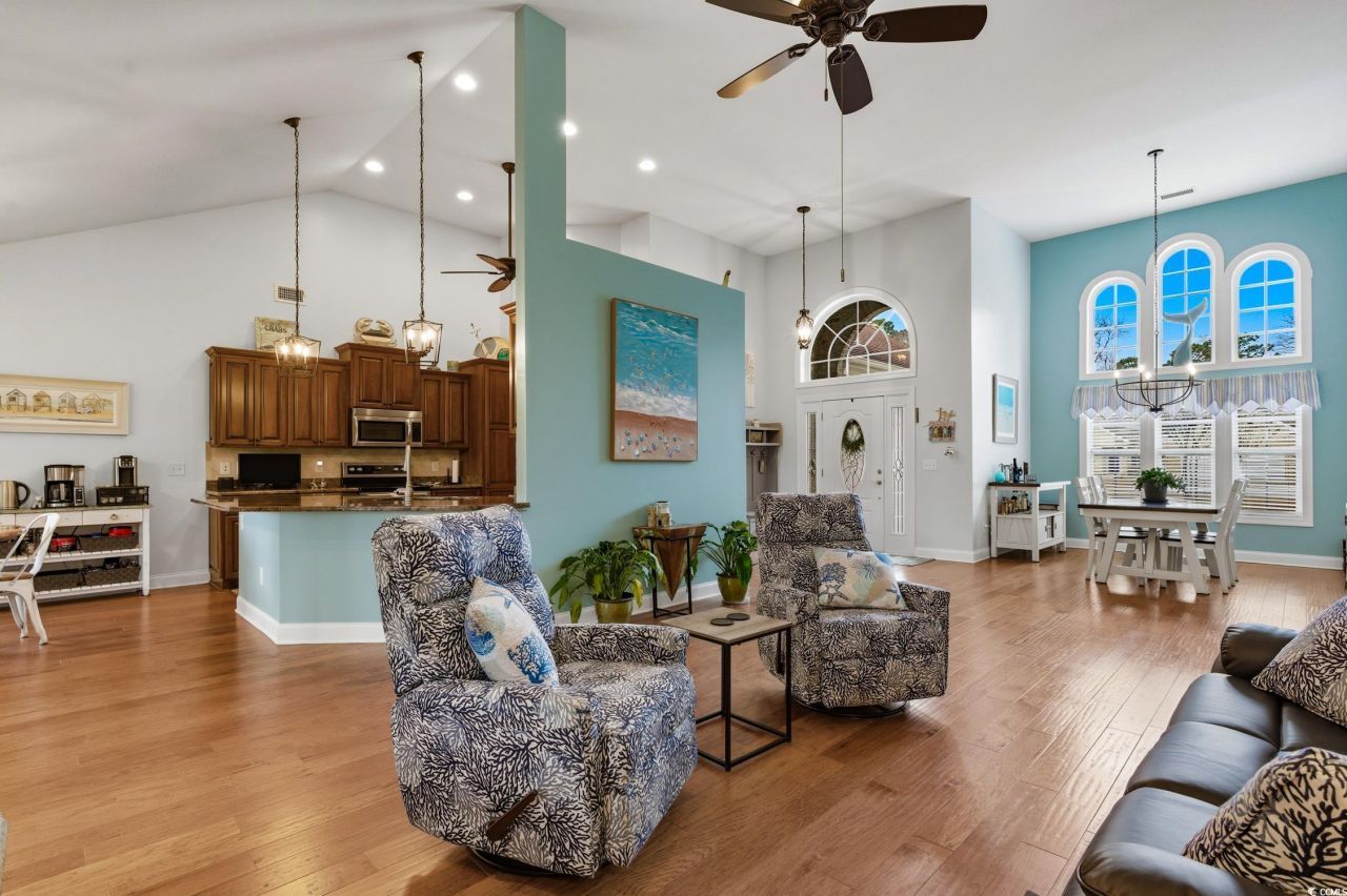 310 Muirfield Rd. Photo 7