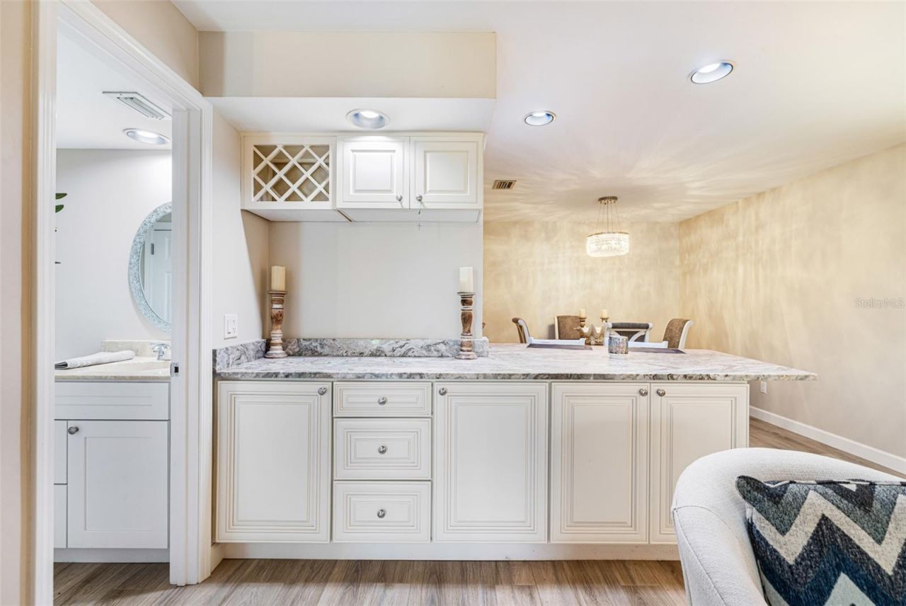 17025 Golfside Circle, Unit 303, Fort Myers, FL 33908 Photo