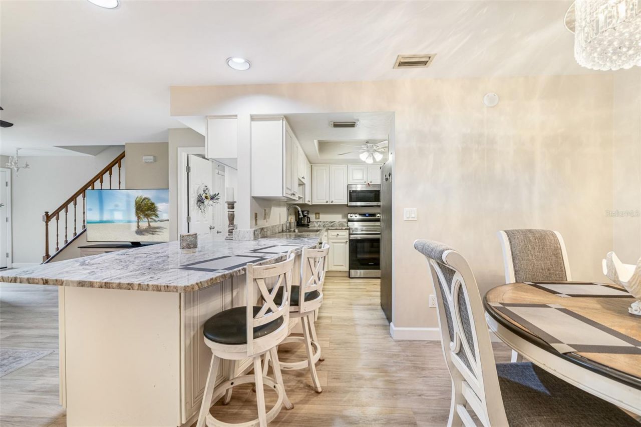 17025 Golfside Circle, Unit 303, Fort Myers, FL 33908 Photo
