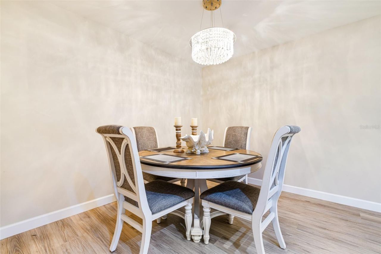 17025 Golfside Circle, Unit 303, Fort Myers, FL 33908 Photo