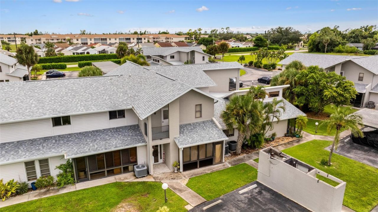 17025 Golfside Circle, Unit 303, Fort Myers, FL 33908 Photo
