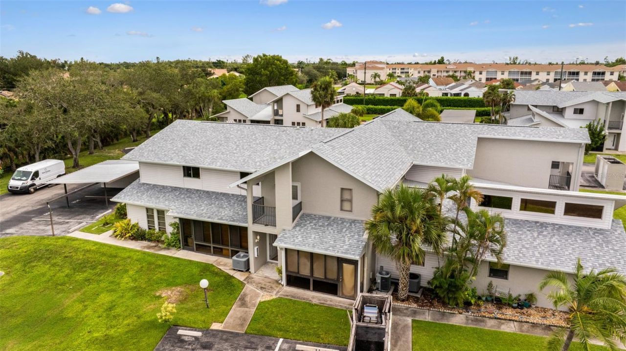 17025 Golfside Circle, Unit 303, Fort Myers, FL 33908 Photo