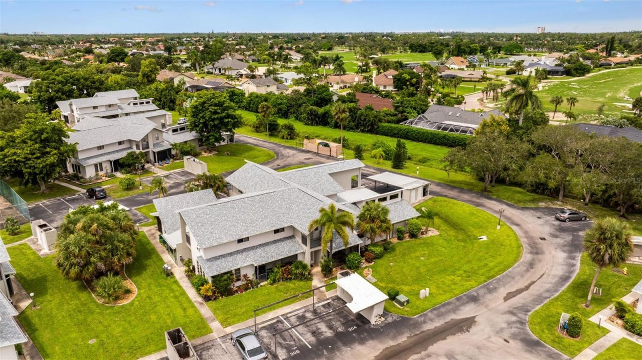 17025 Golfside Circle, Unit 303, Fort Myers, FL 33908 Photo