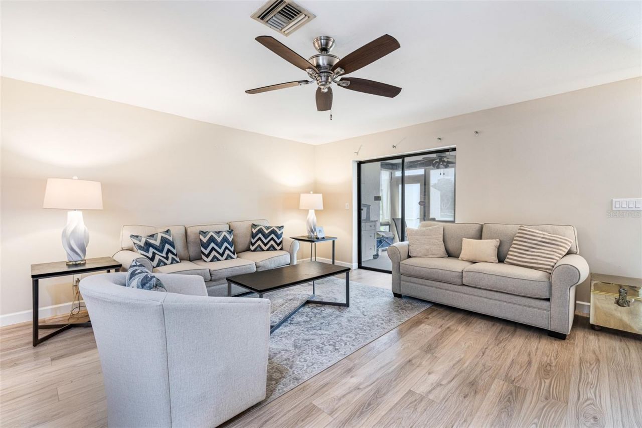 17025 Golfside Circle, Unit 303, Fort Myers, FL 33908 Photo