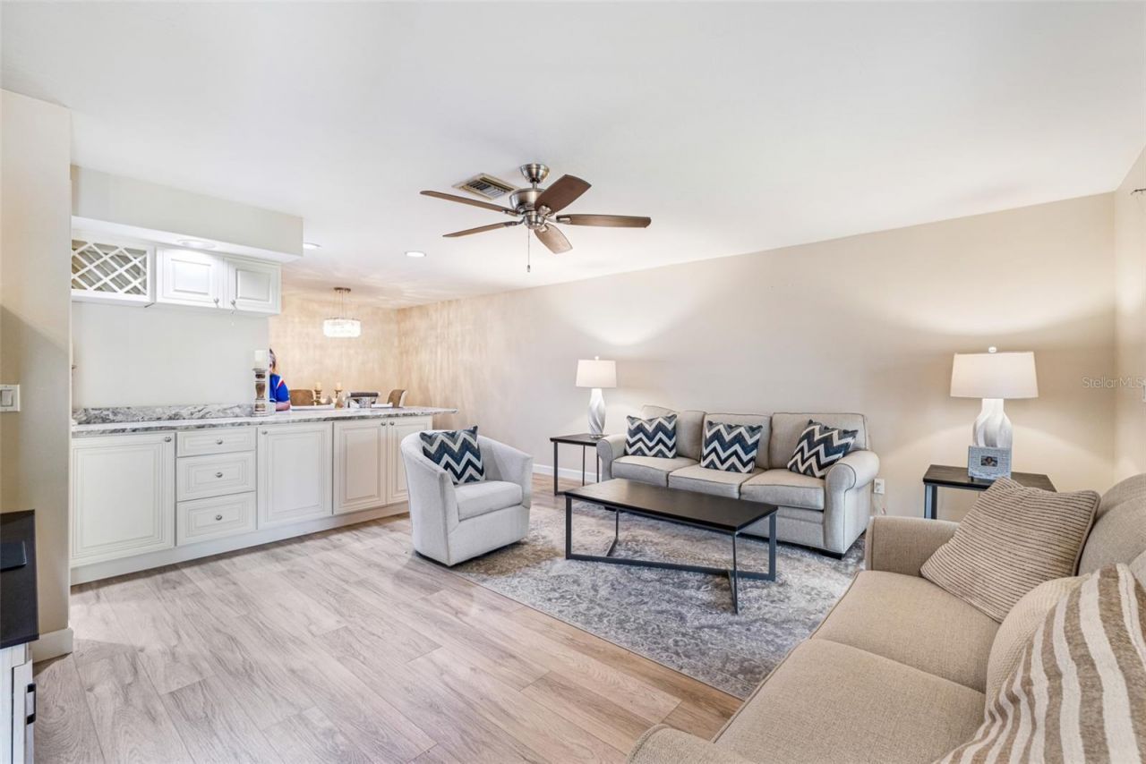 17025 Golfside Circle, Unit 303, Fort Myers, FL 33908 Photo
