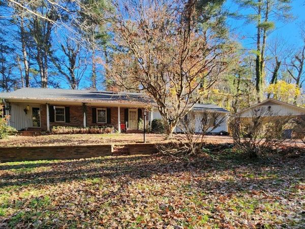 126 Gwyn Street, North Wilkesboro, NC 28659