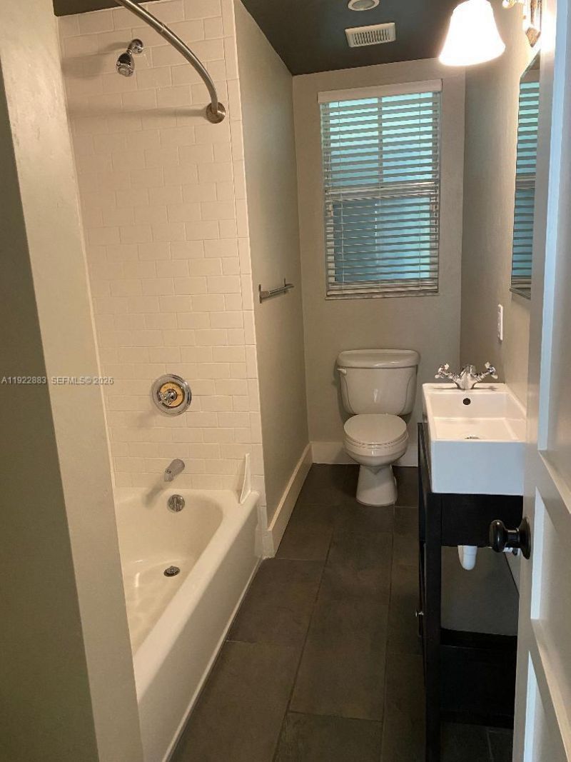 119 Cibao Ct, Unit 3, Coral Gables, FL 33134 Photo