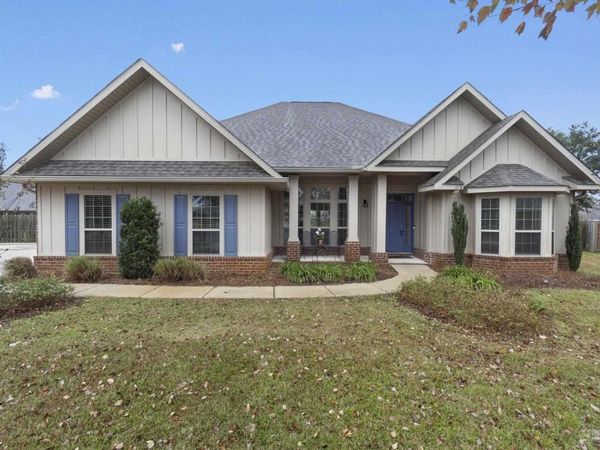 4178 Dundee Crossing Dr, Pace, FL 32571