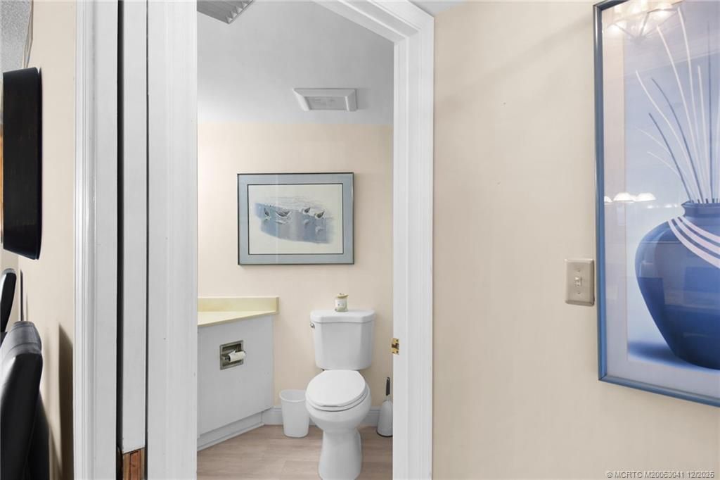 9500 S Ocean Drive, Unit 908, Jensen Beach, FL 34957 Photo