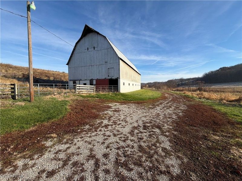 14675 County Road 3, Frazeysburg, OH 43822 Photo 11