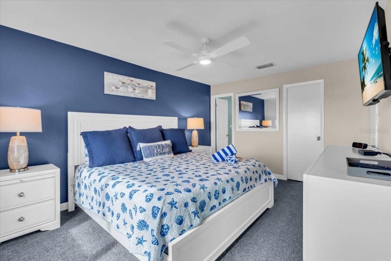 757 Beach Road, Unit 310, Sarasota, FL 34242 Photo