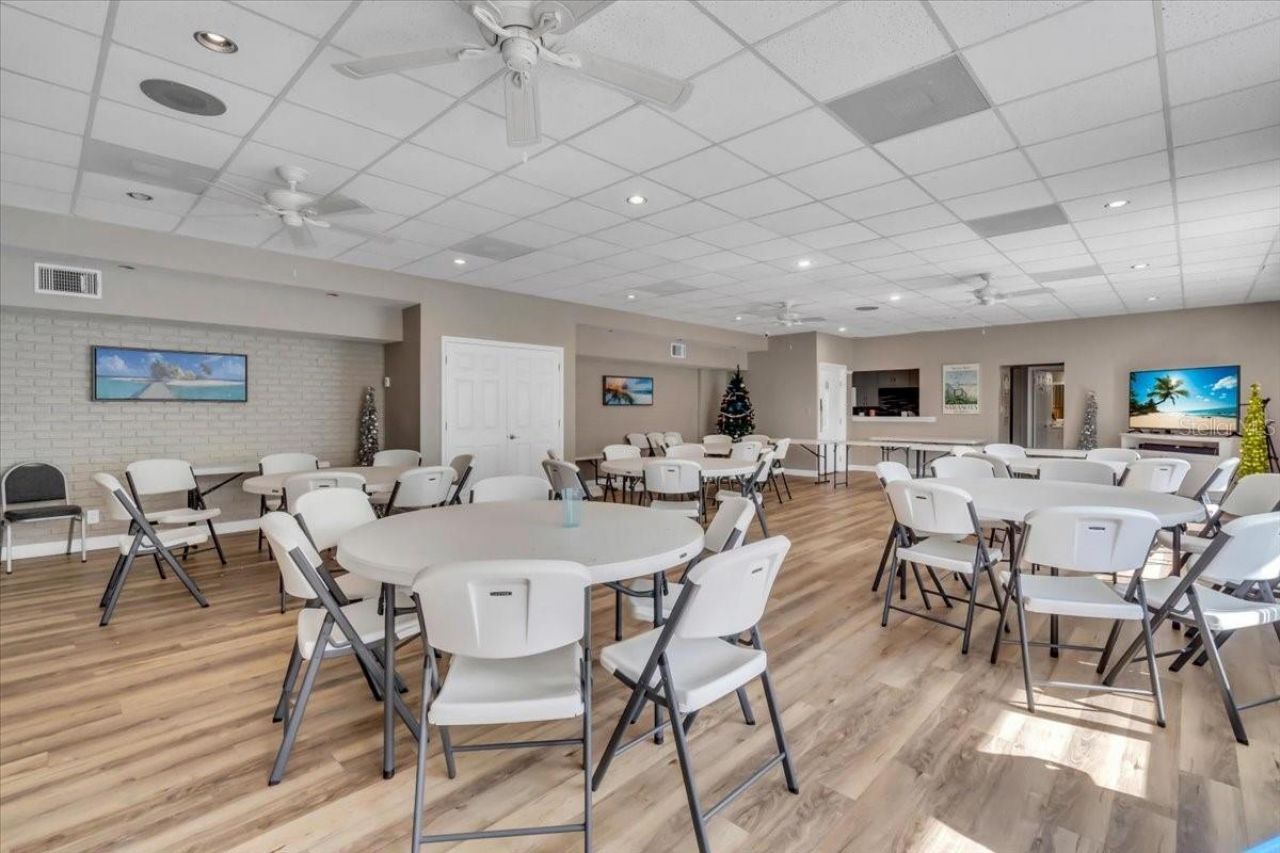 757 Beach Road, Unit 310, Sarasota, FL 34242 Photo