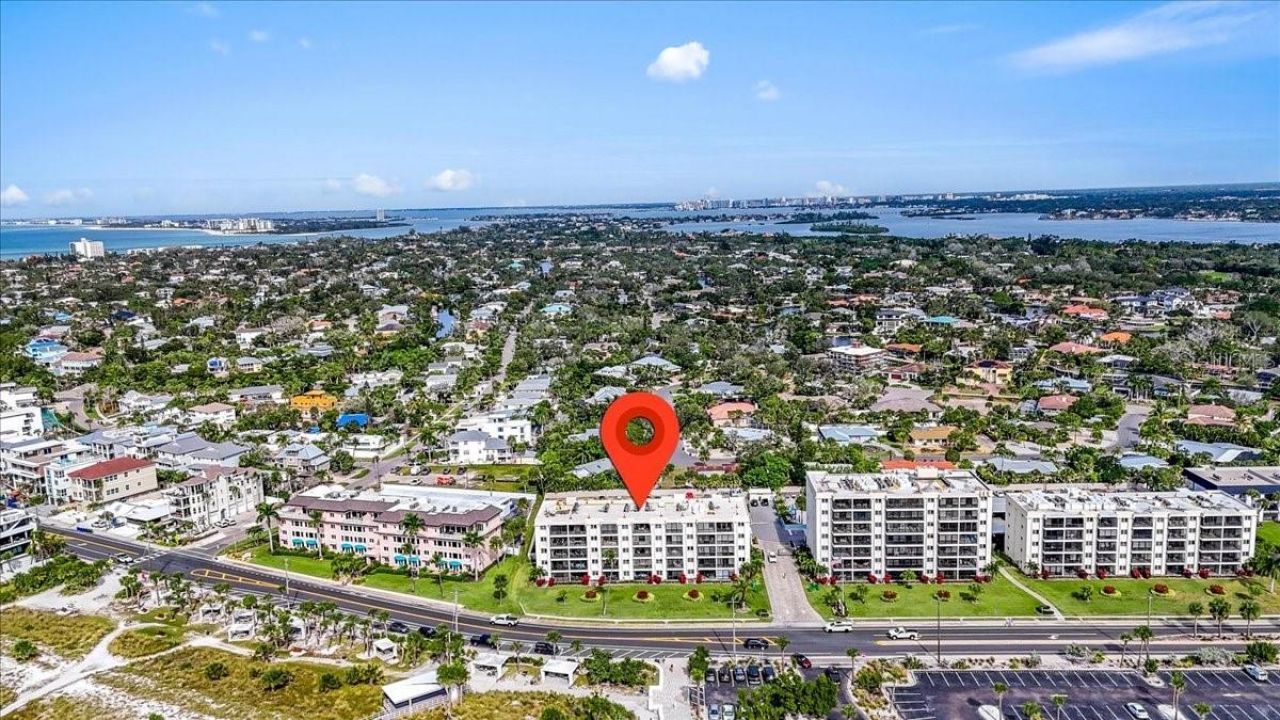 757 Beach Road, Unit 310, Sarasota, FL 34242 Photo