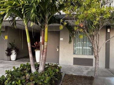 7150 N TAMIAMI TRAIL, Unit S515, SARASOTA, FL 34243