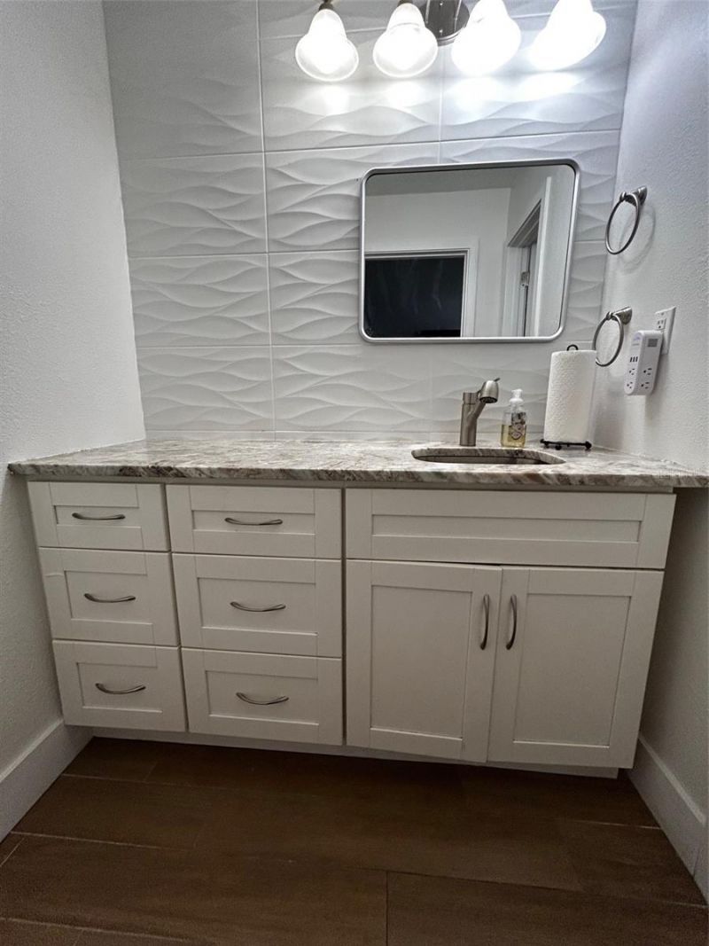 7150 N Tamiami Trail, Unit S515, Sarasota, FL 34243 Photo