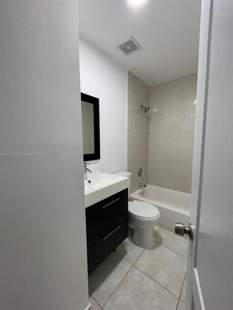 14111 SW 121 Place, Unit 4, Miami, FL 33186 Photo