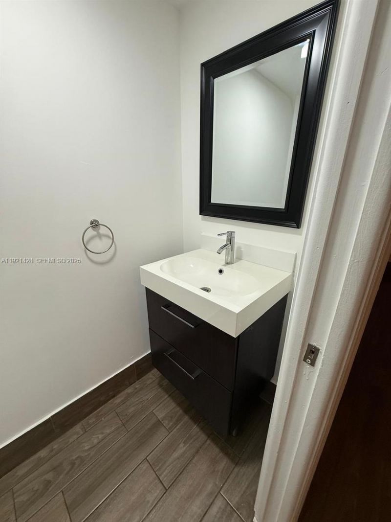 14111 SW 121 Place, Unit 4, Miami, FL 33186 Photo