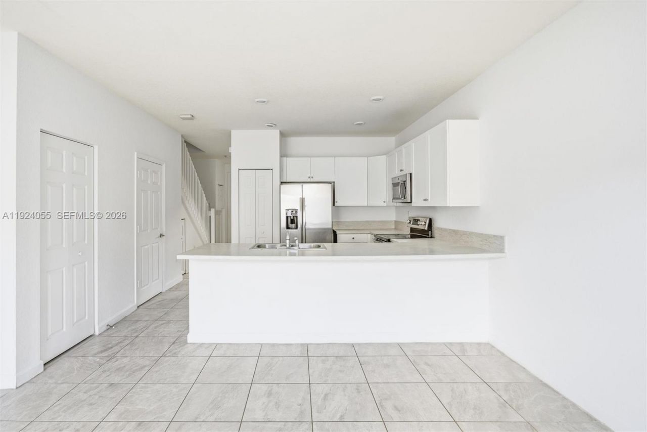 3355 W 106th Ter, Hialeah, FL 33018 Photo