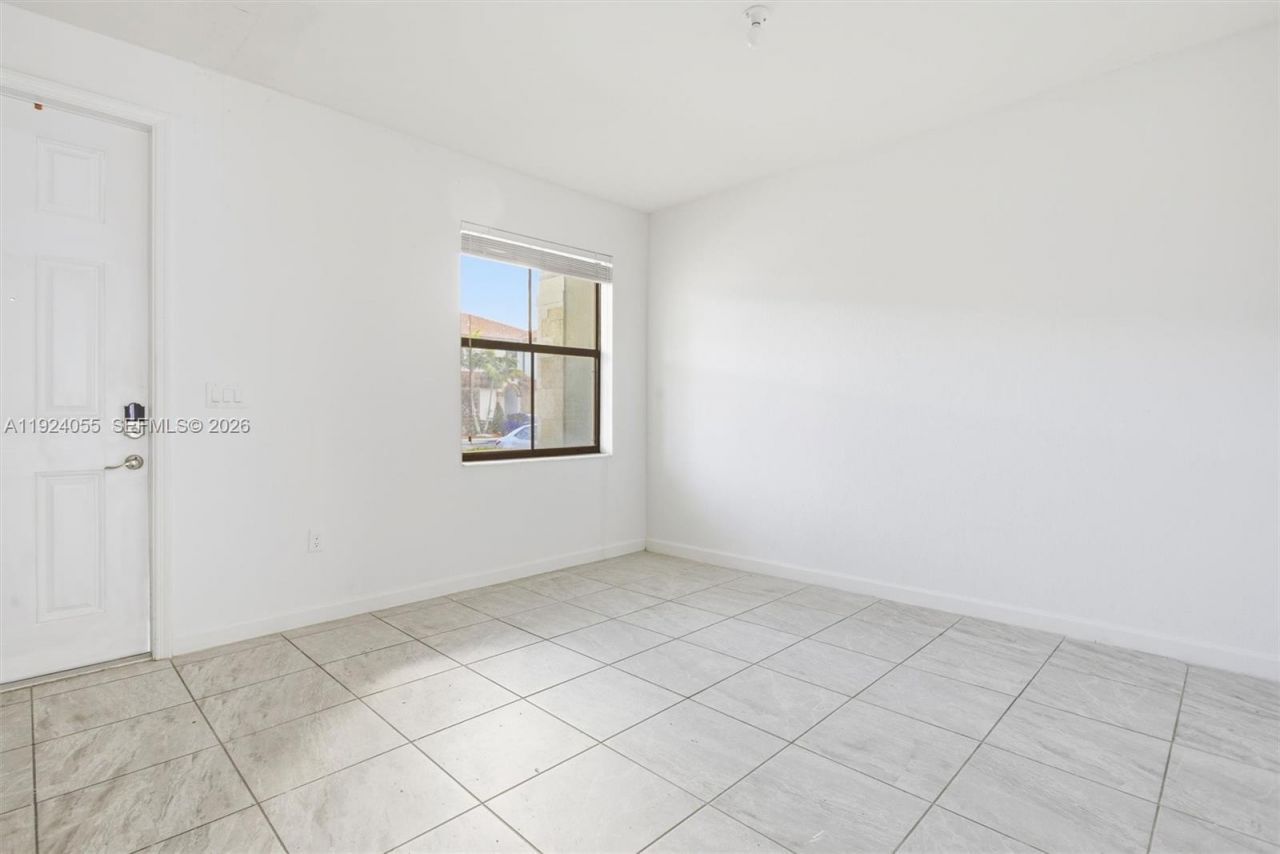 3355 W 106th Ter, Hialeah, FL 33018 Photo