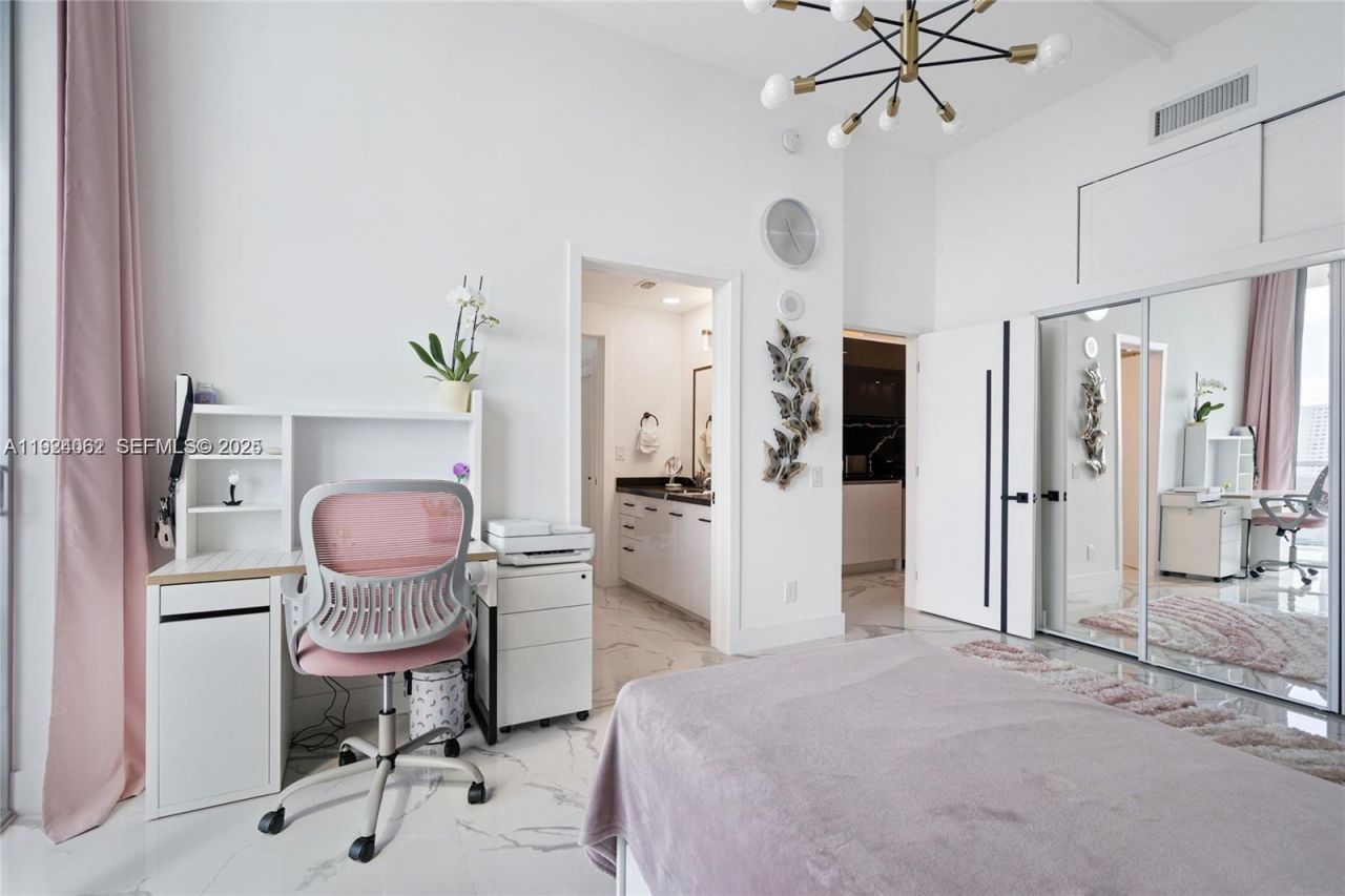 3029 NE 188th St, Unit 1021, Aventura, FL 33180 Photo