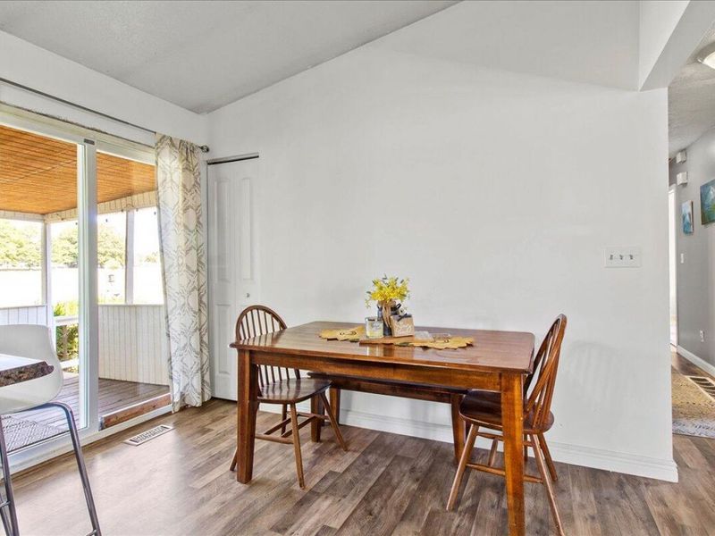 28 Lloyd Drive, North Lewisburg, OH 43060 Photo 6