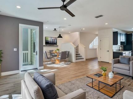 324 10th St, Sacramento, CA 95814 Photo