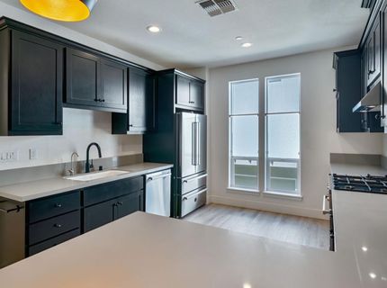 324 10th St, Sacramento, CA 95814 Photo