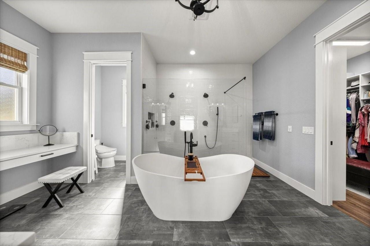 10561 NE 104th Circle, Oxford, FL 34484 Photo